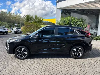 Carro/Camioneta - MITSUBISHI - Eclipse - Cross HPE-S 1.5 16V AWC TB 165cv Aut. - 2025