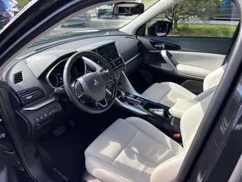 Carro/Camioneta - MITSUBISHI - Eclipse - Cross HPE-S 1.5 16V AWC TB 165cv Aut. - 2025