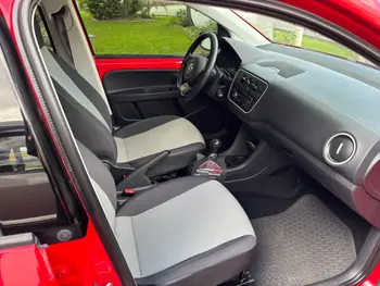 Carro/Camioneta - VW - VOLKSWAGEN - up! - take 1.0 Total Flex 12V 5p - 2015