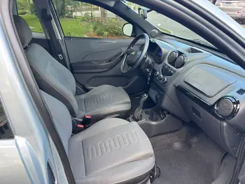 Carro/Camioneta - GM - CHEVROLET - MONTANA - LS 1.4 ECONOFLEX 8V 2p - 2011
