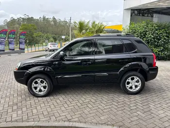 Carro/Camioneta - HYUNDAI - Tucson - 2.0 16V Mec. - 2010