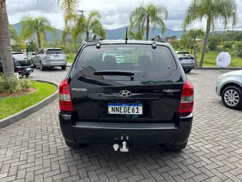 Carro/Camioneta - HYUNDAI - Tucson - 2.0 16V Mec. - 2010